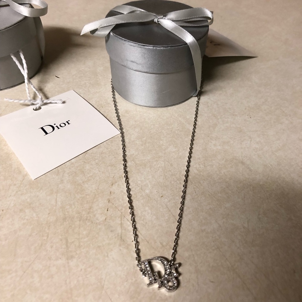 Christian Dior Chain Necklace Silver Small Choker Style